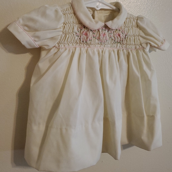 Vintage | Yellow Smocked Dress - Picture 2 of 7